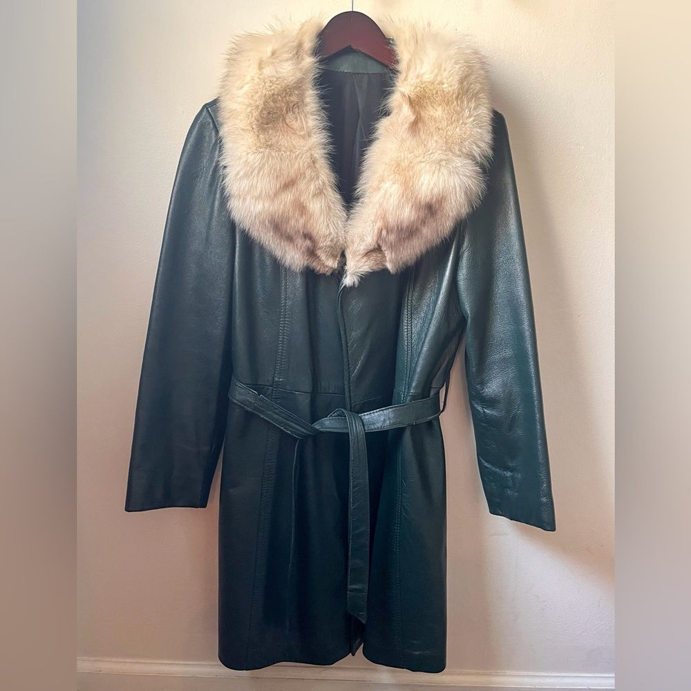 Vintage Green Leather Jacket with Fur Collar